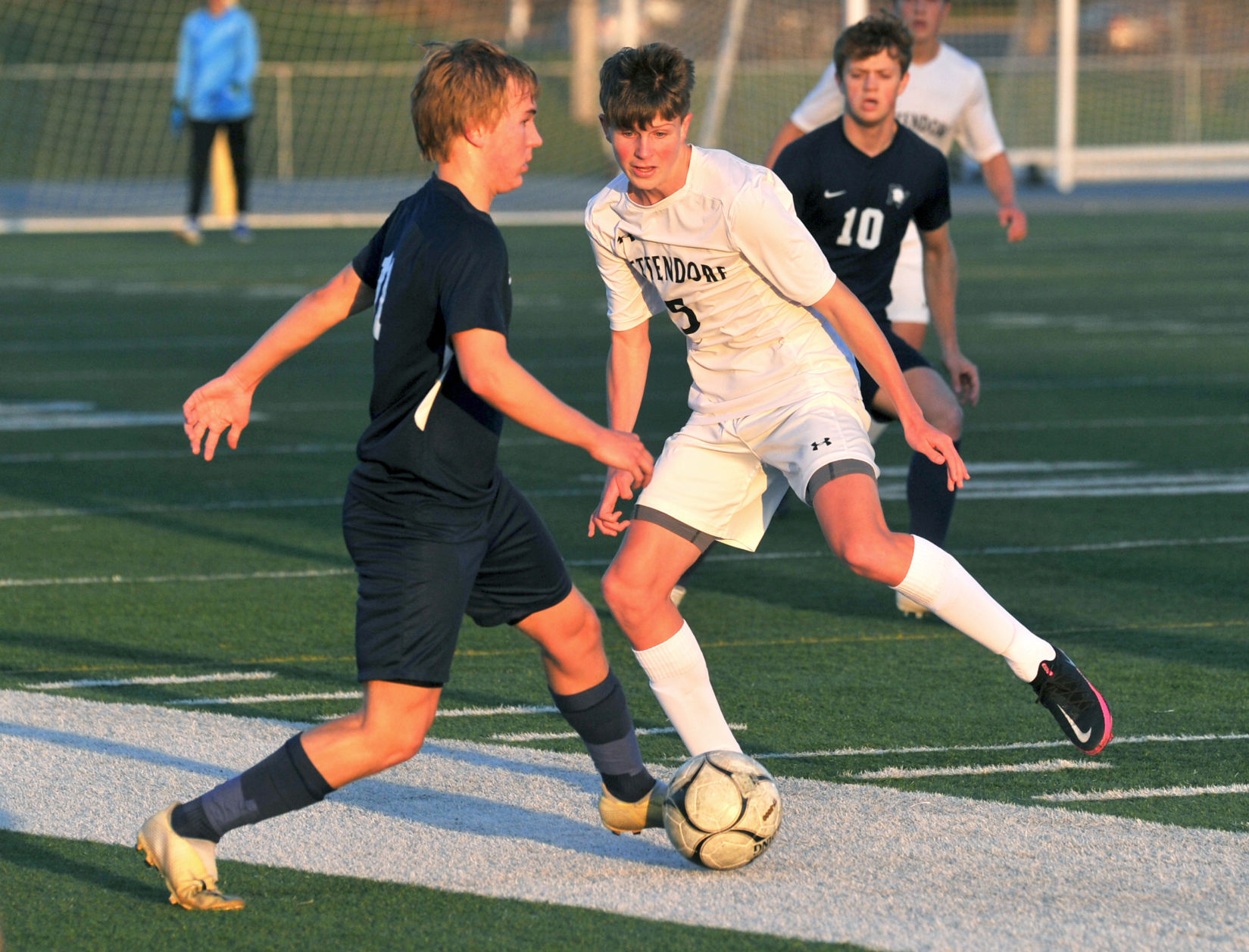 041221-qc-spt-bett-pv soccer-014